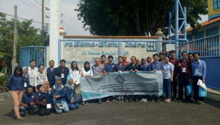 Finalist Inchall ITS Pecahkan Masalah Perusahaan Finalist Inchall ITS Pecahkan Masalah Perusahaan