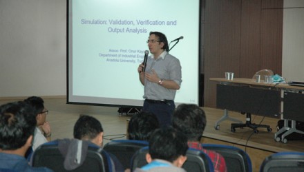 Kunjungan & Kuliah Tamu Asst.Prof. Onur Kaya – Anadolu University, Turkey Kunjungan & Kuliah Tamu Asst.Prof. Onur Kaya – Anadolu University, Turkey